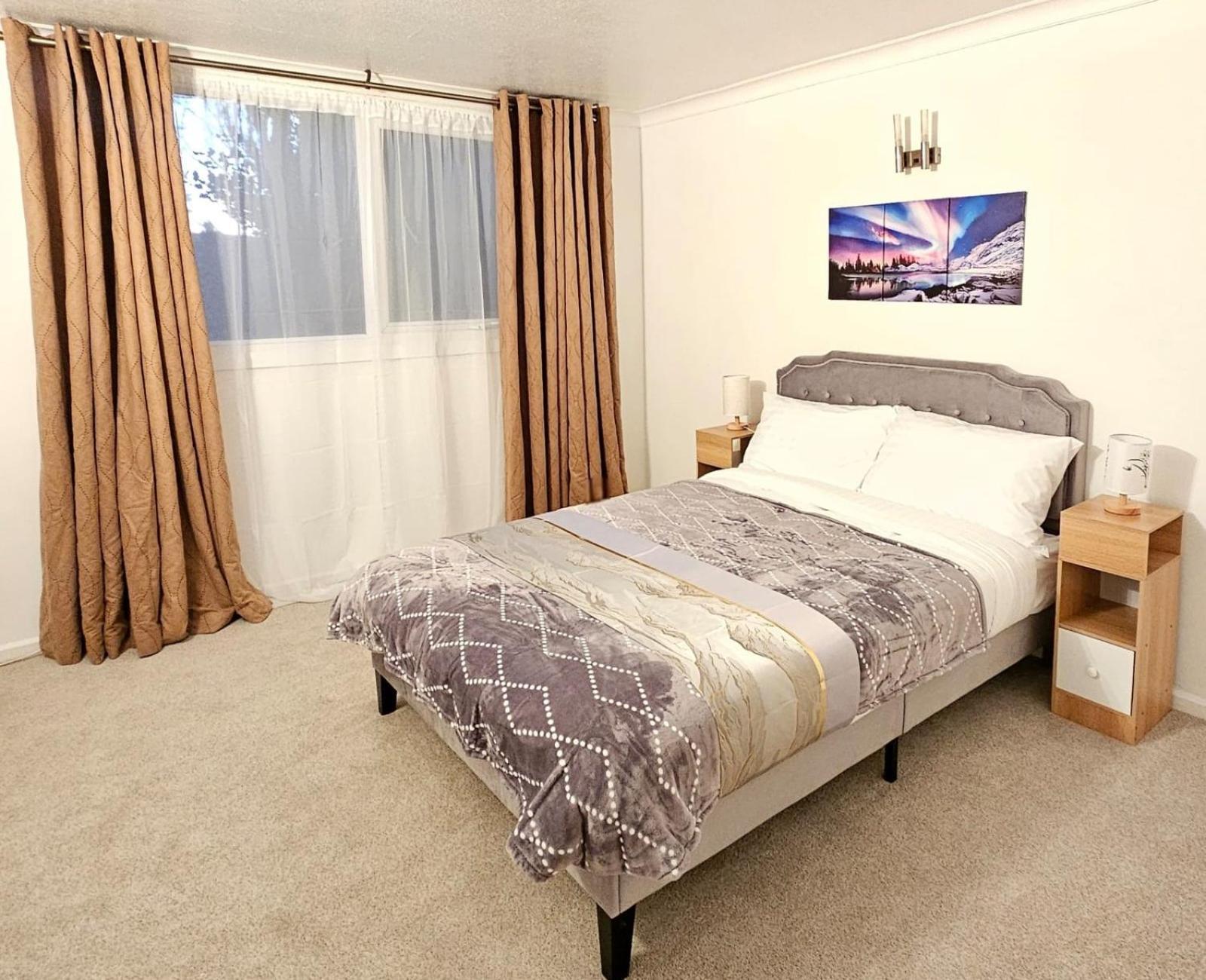 Lovely 2br With Free Parking Apartment