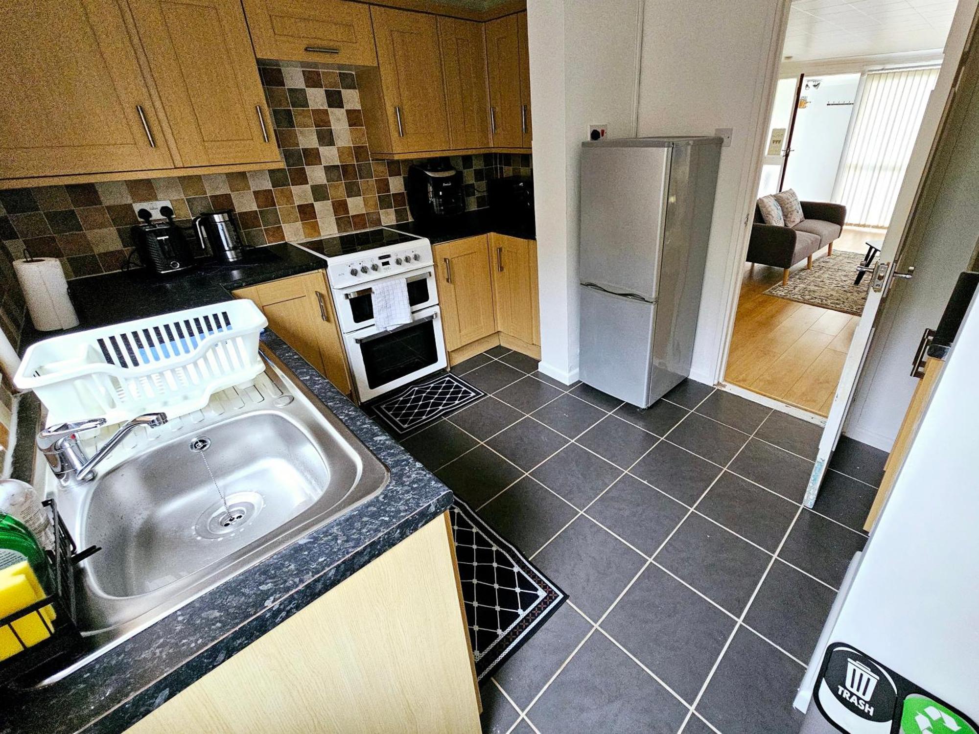 Apartment Lovely 2br With Free Parking *